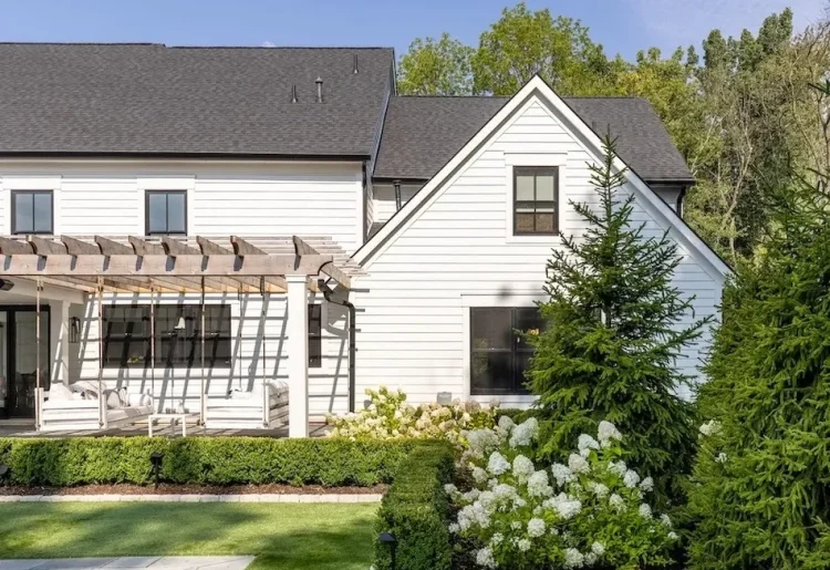 Hardscape  softscape building, Bloomfield Hills & Birmingham